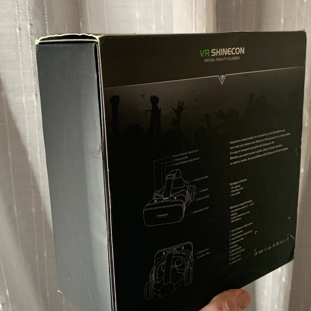 VR Shinecon Virtual Reality Headset for VR Games & 3D Movies with Remote Control - Picture 4 of 5